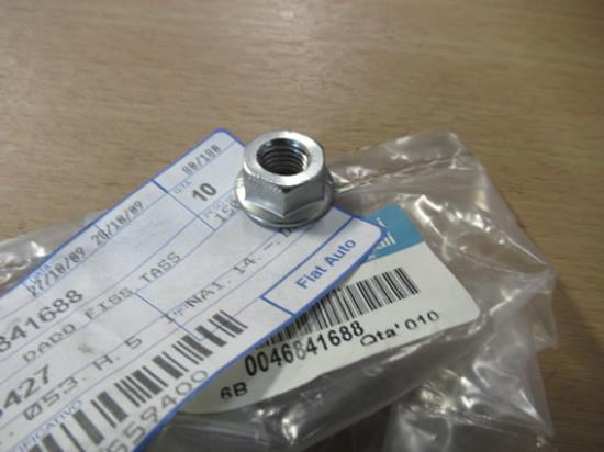 46841688 Moer M10x1.5