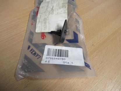 735349760 Sproeikop ruitenwisser achterzijde