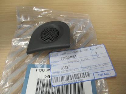 735354564 Speakerkap linksvoor