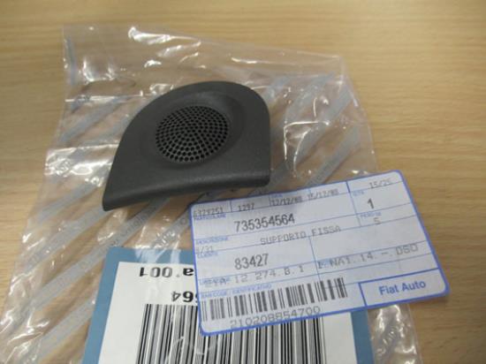 735354564 Speakerkap linksvoor