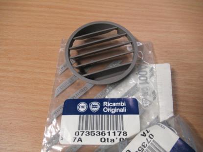 735361178 Ventilatierooster rechterzijde