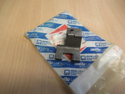 7719540 Aanslagnok voor versnellingsbak met 5 versnellingen