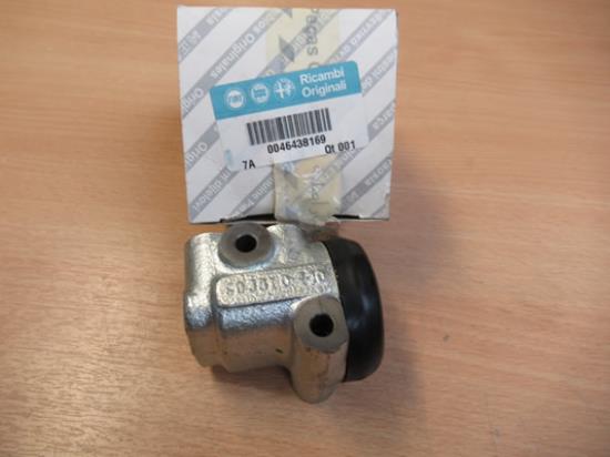 46438169 Remdrukregelaar achter