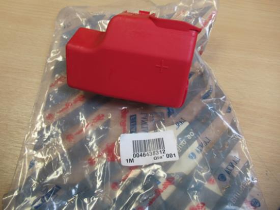 46438312 Afdekkap accu pluspool