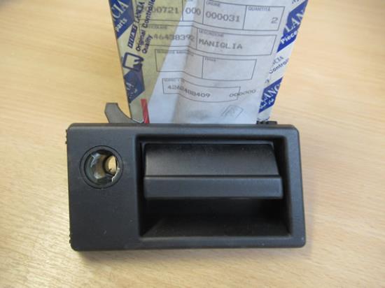 46438392 Deurgreep rechter voorzijde