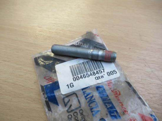 46548457 Tapeind M10 x 38