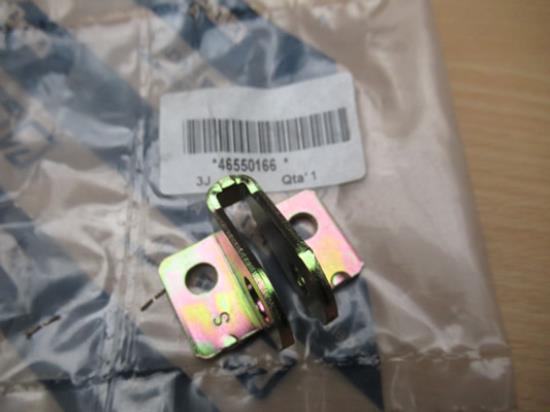 46550166 Scharnier linkerzijde