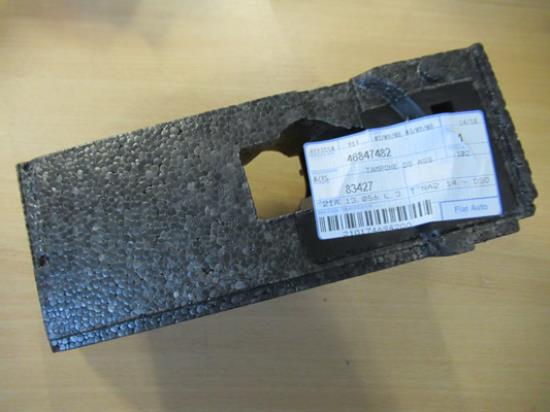 46847482 Stootblok rechter achterzijde