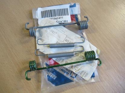 77363477 Remmenkit veertjes achterzijde