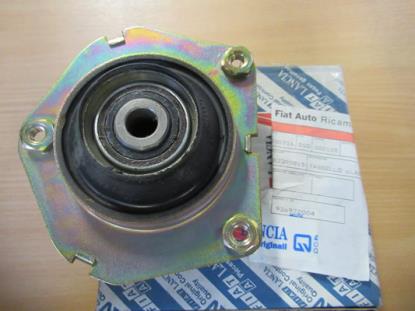 82398815 Veerpootlager vering voorzijde