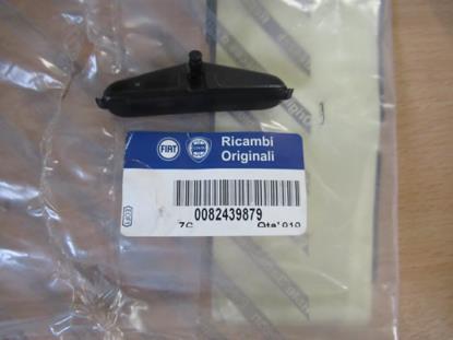 82439879 Glijstift raam