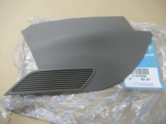 735410339 Sierstuk middenconsole rechterzijde