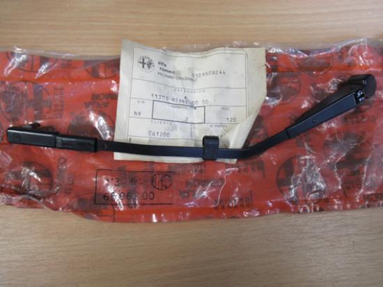 11305659620000 Wisserarm koplamp rechts zonder sproeier