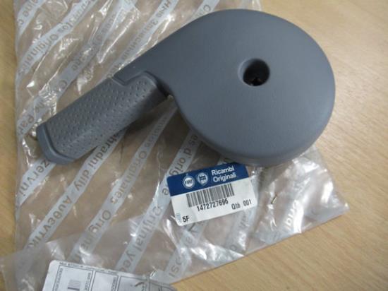 1472727696 Hevel stoel rechter voorzijde