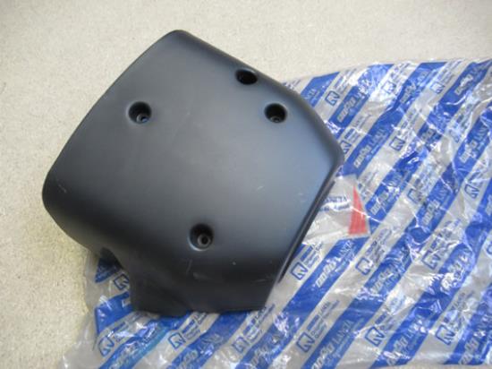 175008780 Onderste stuurkap