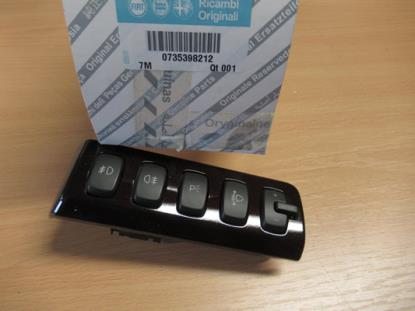 735398212 Bedieningspaneel