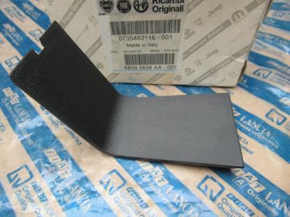 735462116 Sierstuk armleuning