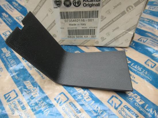 735462116 Sierstuk armleuning