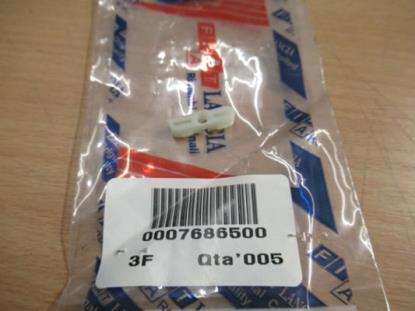 7686500 Veertje dakrails