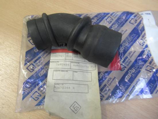 7692455 Slang naar luchtfilterhuis