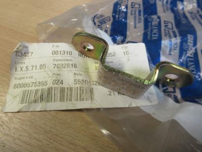 7692616 Steun vering voorzijde