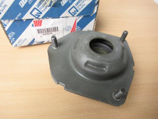 82475170 Veerpootlager vering voorzijde