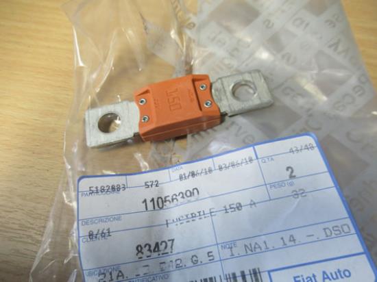 11056390 Zekering 150 Amp accu