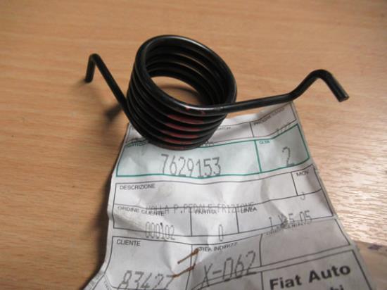 7629153 Veer koppelingspedaal