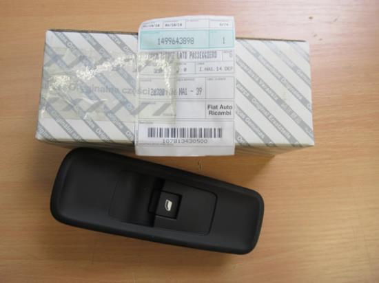 1499643898 Raamschakelaar