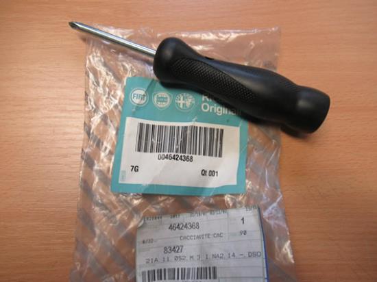 46424368 Schroevendraaier