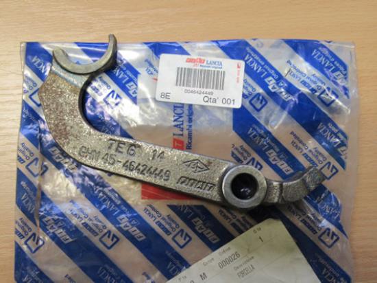 46424449 Schakelvork