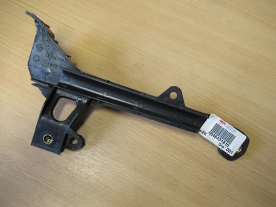 46431810 Bescherming deur rechterzijde