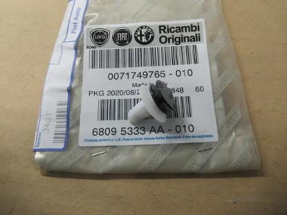 71749765 Clip achterklep