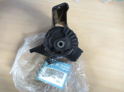 71750024 Motorsteun rechterzijde