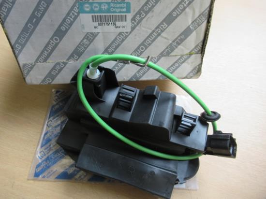 71751156 Slot deur rechter voorzijde