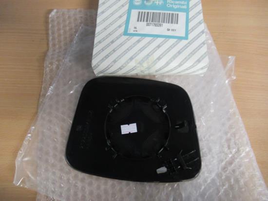 71765391 Spiegelglas rechterzijde