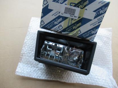 7799496 Mistlamp rechterzijde