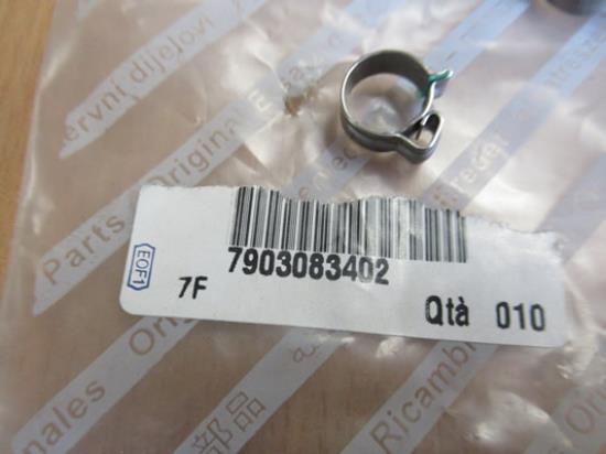 7903083402 Slangklem