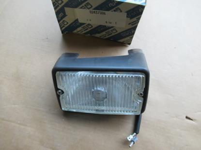 82437386 Mistlamp rechts