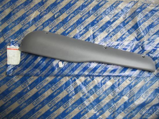 182691060 Sierstuk deur rechter voorzijde