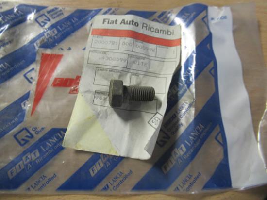 4308599 Bout remmen voorzijde