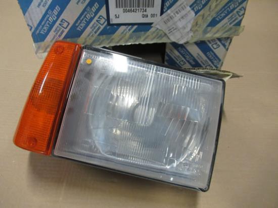 46421734 Koplamp rechterzijde Carello