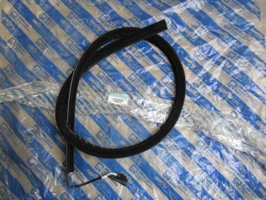 46840230 Profielrubber rechter voorzijde