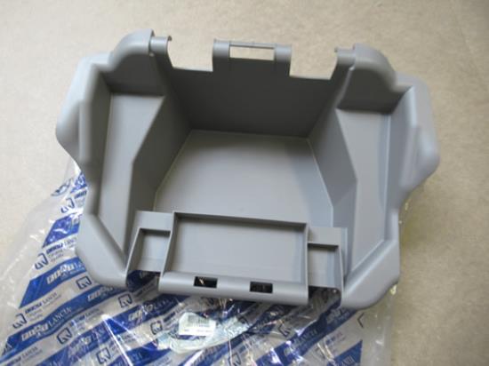 71734395 Sierstuk stoel voorzijde