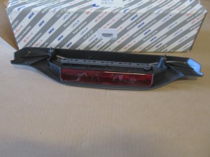 735278919 Derde remlicht