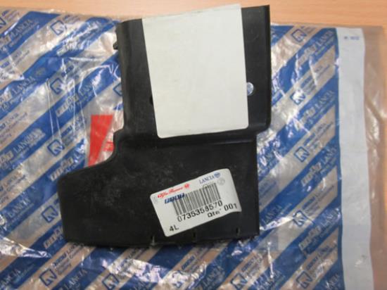 735358570 Beugel achterbumper linkerzijde