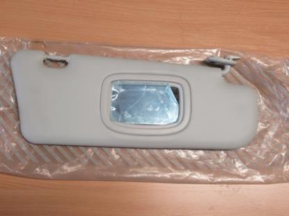 735367068 Zonneklep rechterzijde