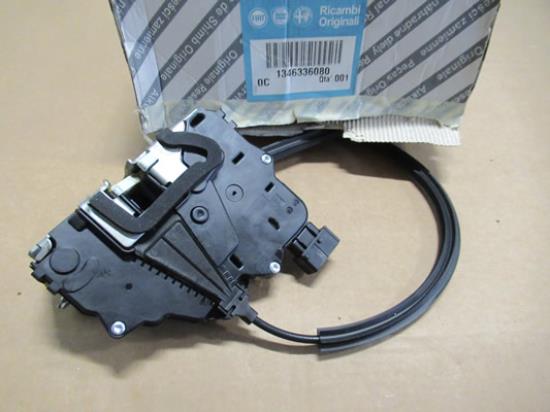 1346336080 Slotmechaniek deur linker voorzijde