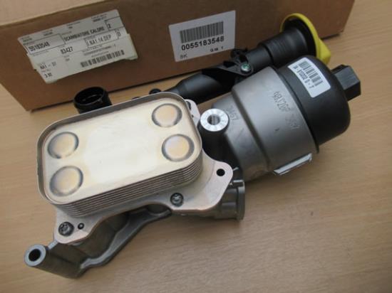 55183548 Oliefilterhuis en wisselaar