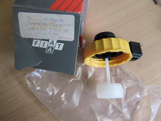 7078630 Afsluitdop remvloeistofreservoir
